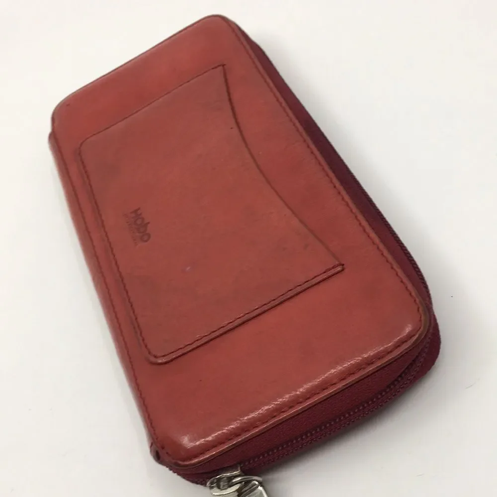 Hobo International Red Leather Zippy Accordion Zip Around Wallet